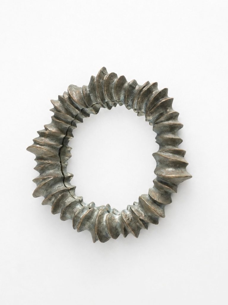 &lsquo;Lentille&rsquo; Mirror