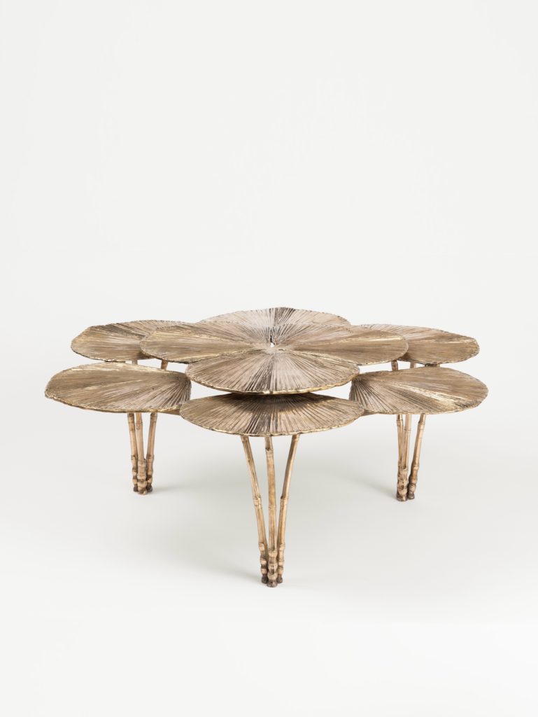 &lsquo;Large Fan&rsquo; Table
